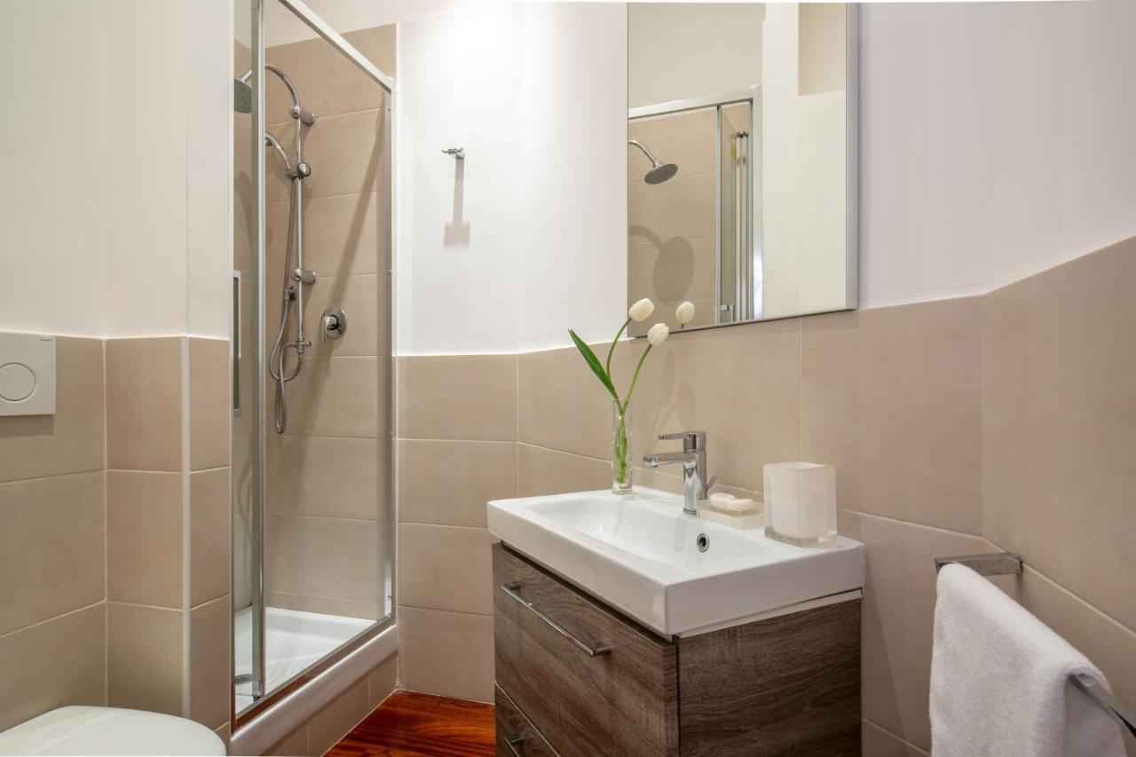 Avignonesi Suites - Ca Domus Collection Рим Экстерьер фото